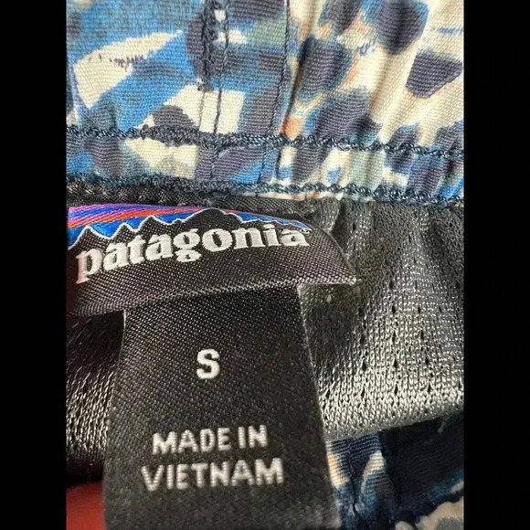 Patagonia Swim Trunks Boys Small  Blue Pattern Lined Shorts Drawstring Outdoor - Picture 2 of 4
